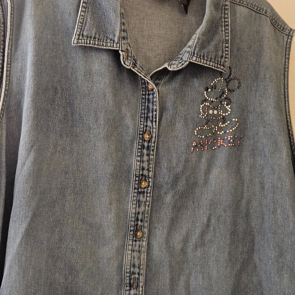 Disney Unlimited Theme Park cotton blue button-up Novelty Mickey Mouse top 26